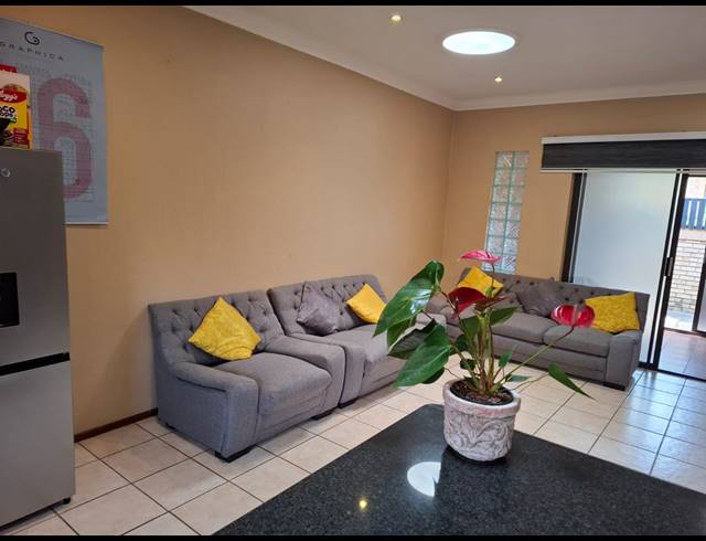 2 BEDROOM TOWNHOUSE FOR SALE IN BERGBRON